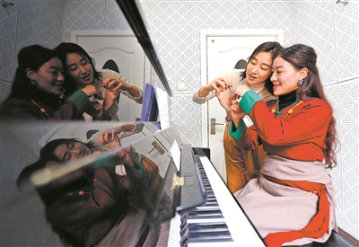 说明: http://paper.jyb.cn/zgjyb/images/2019-02/25/04/916599_wuy_1550579268385_b.jpg